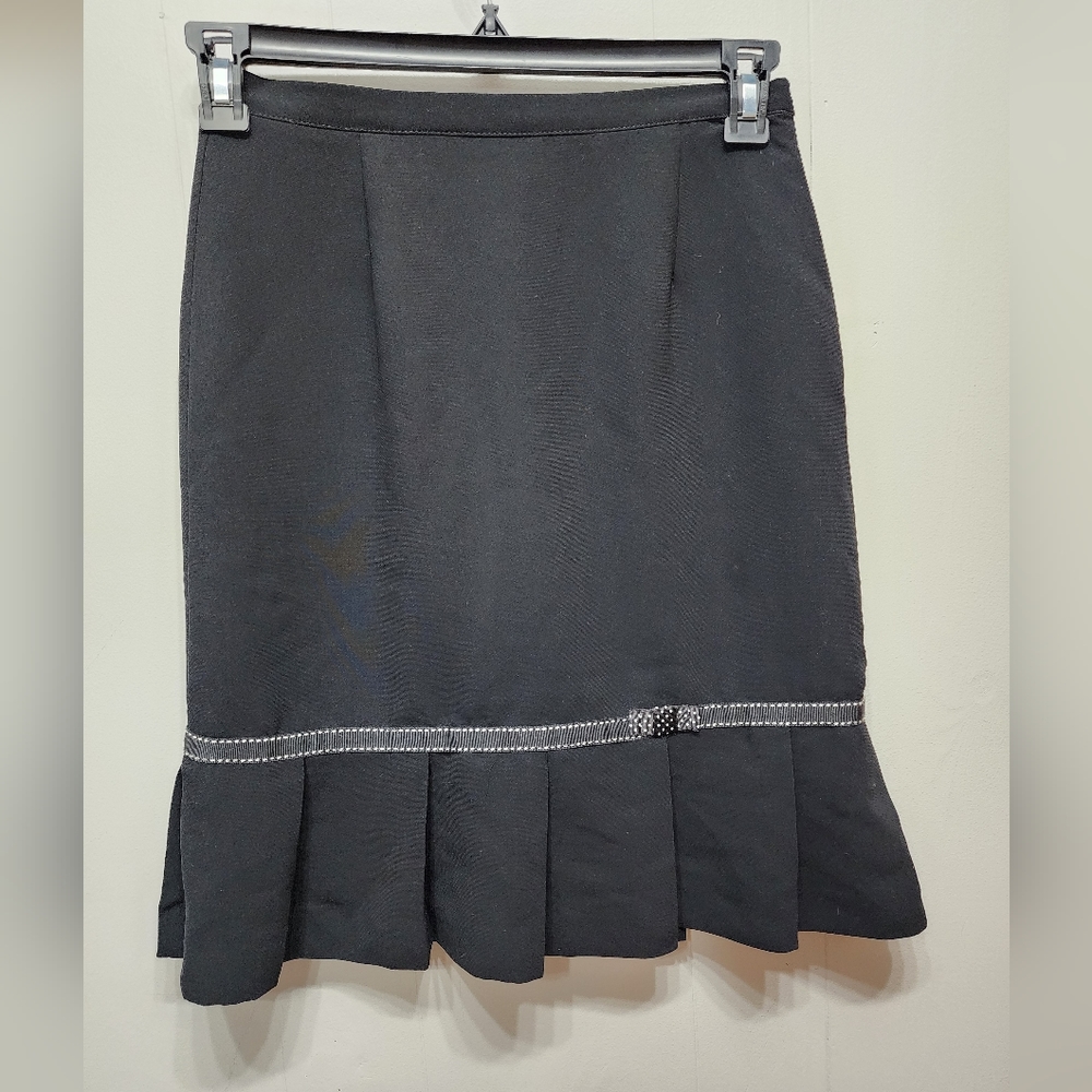 Michele Petite Black Skirt Size 6P Women's Skirt Ruffles Casual Office B308